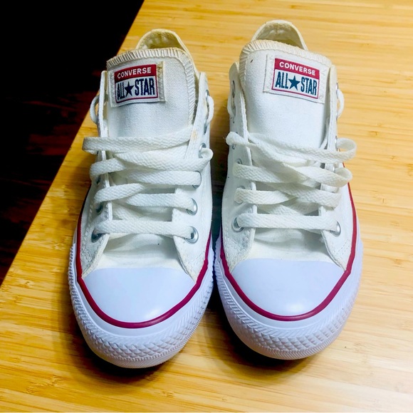 Converse - Picture 1 of 5